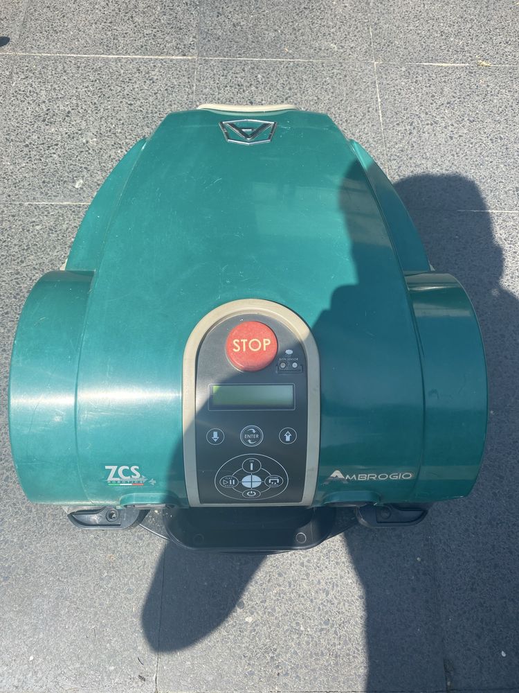 Robot koszący Ambrogio L30