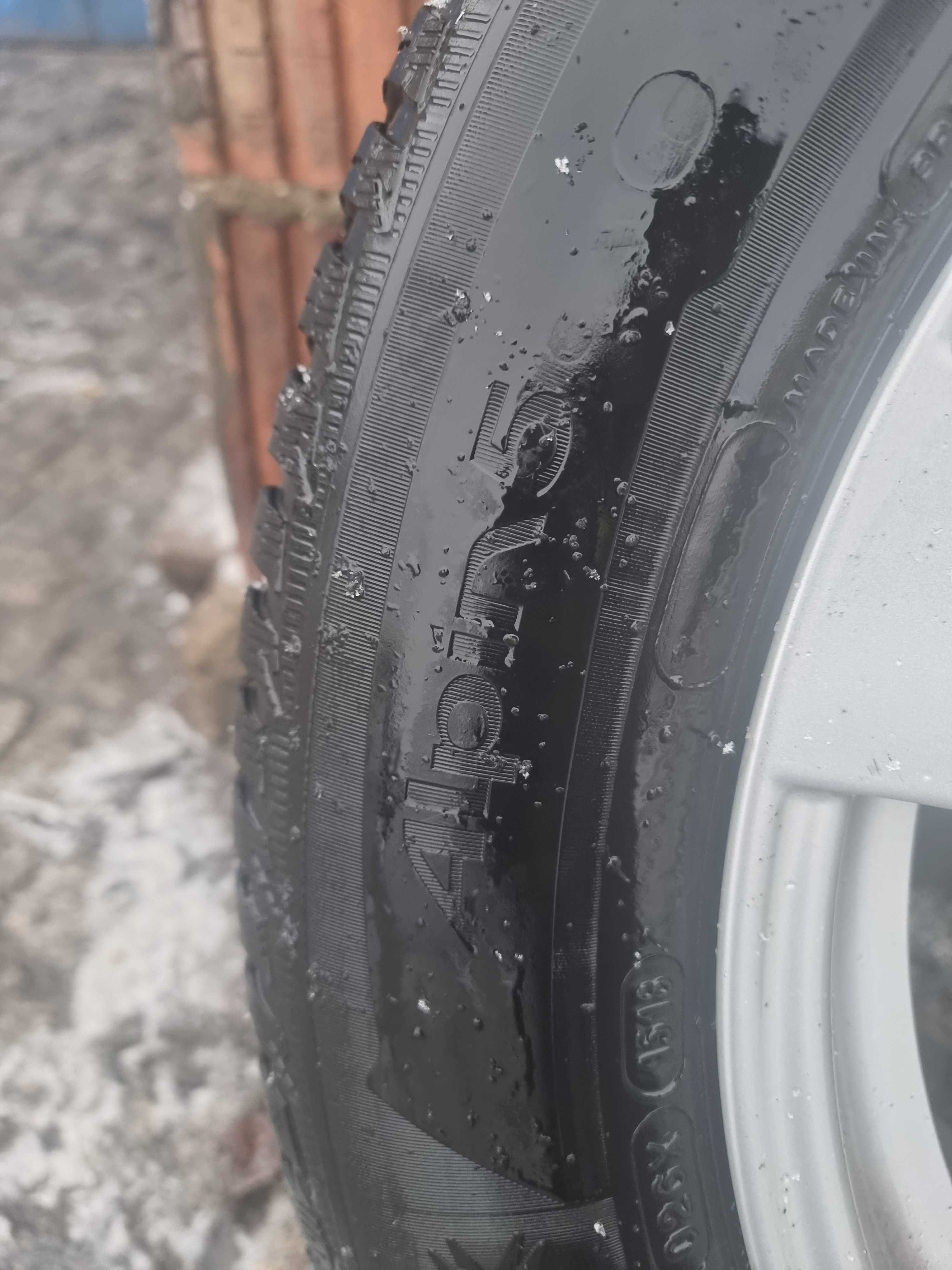 Michelin Alpine 5 235/55/17 8mm zimowe FELGI aluminowe et 39