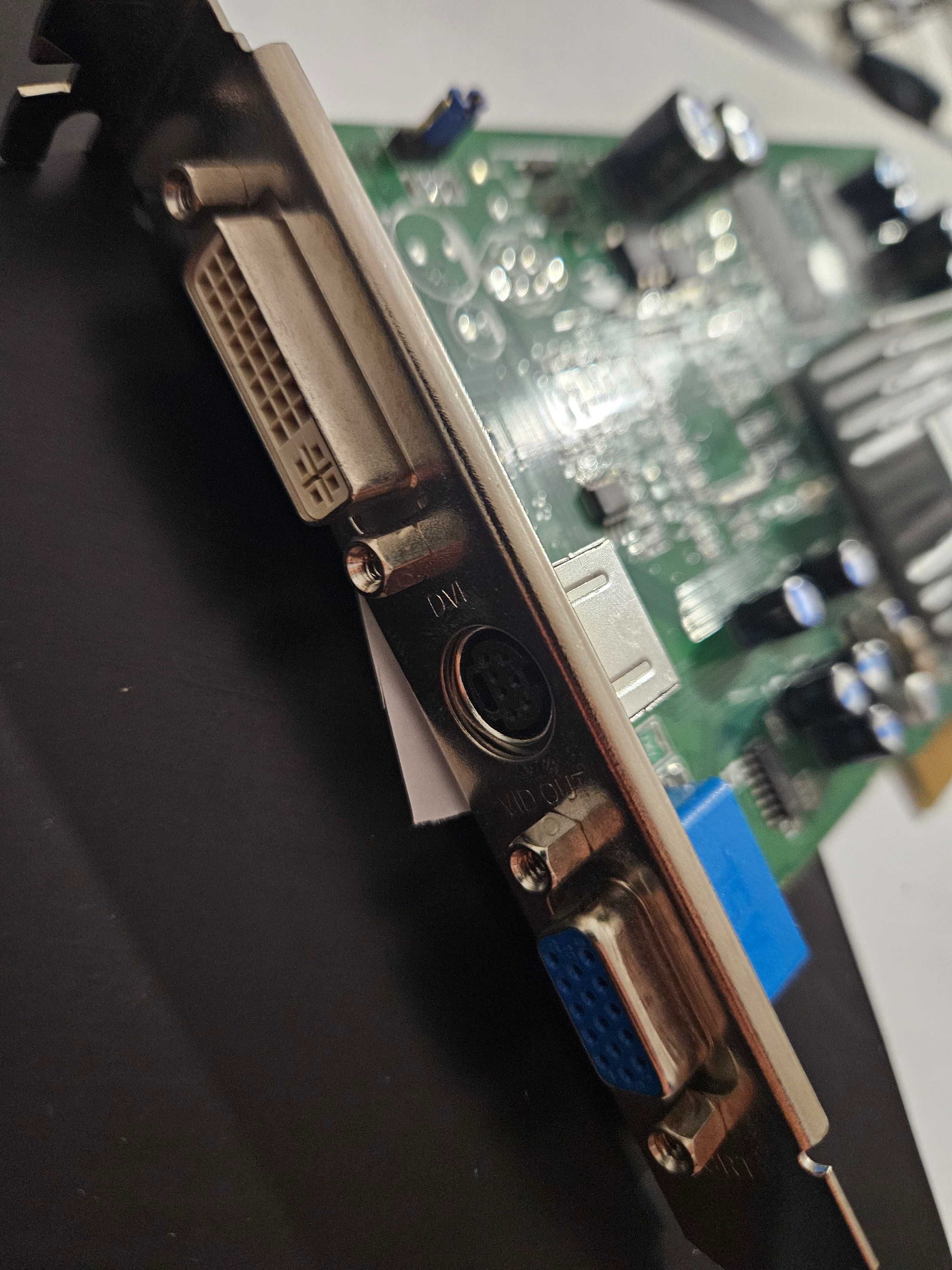 Karta graficzna Radeon 9200 64Mb DDR