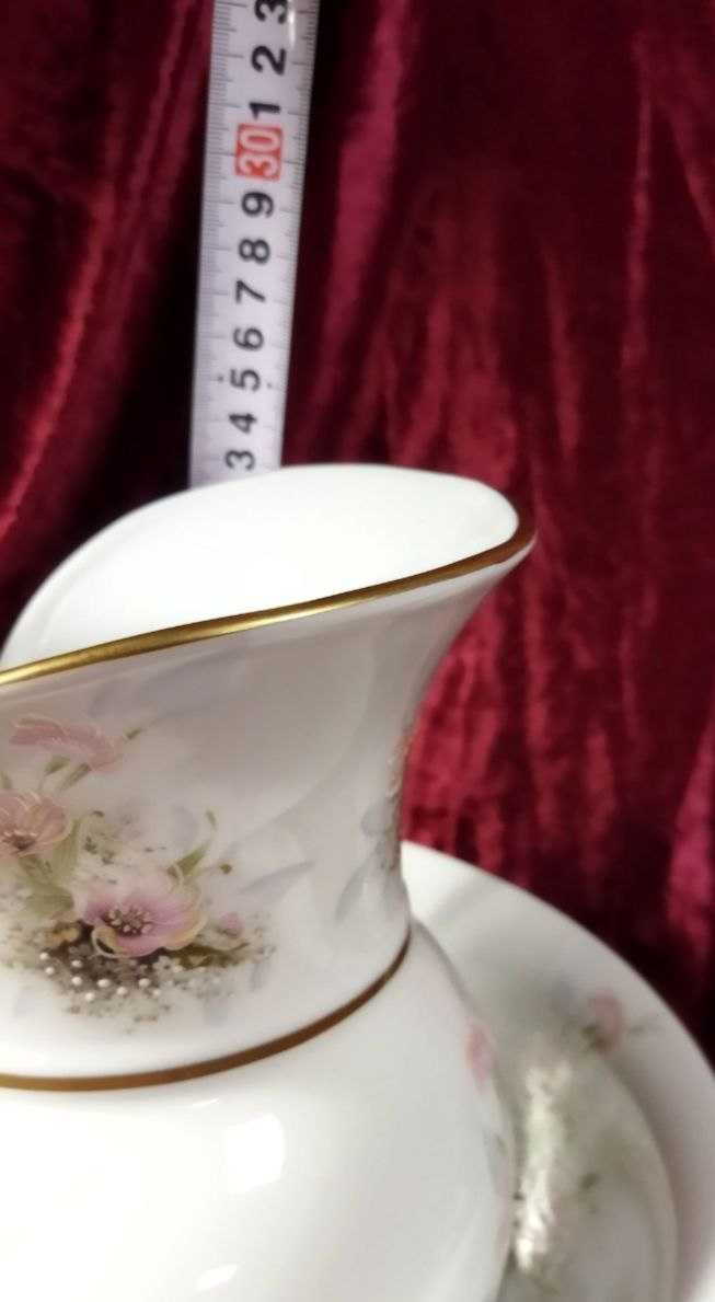 Набор для умывания винтаж фарфор
Limoges
Rehausse main Jilis