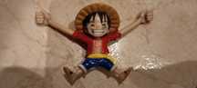 Boneco Luffy salva orelhas