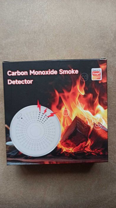 Tuya WiFi czujnik detektor czadu tlenku węgla CO i dymu 2w1