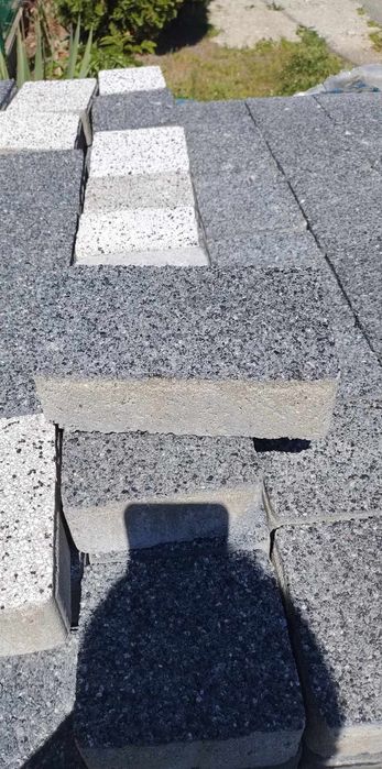 Sprzedam kostkę brukową