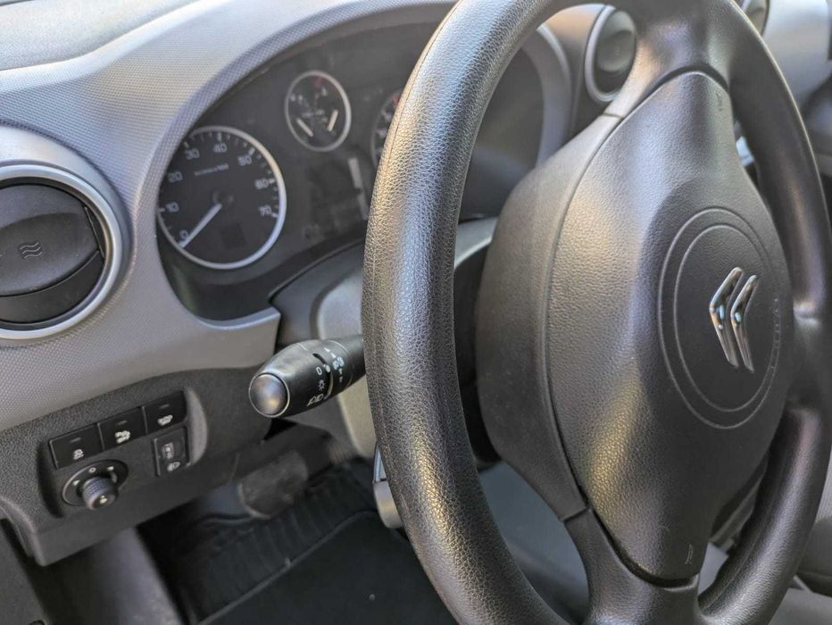 Citroën Berlingo Comercial 3 lugares Cx Automática