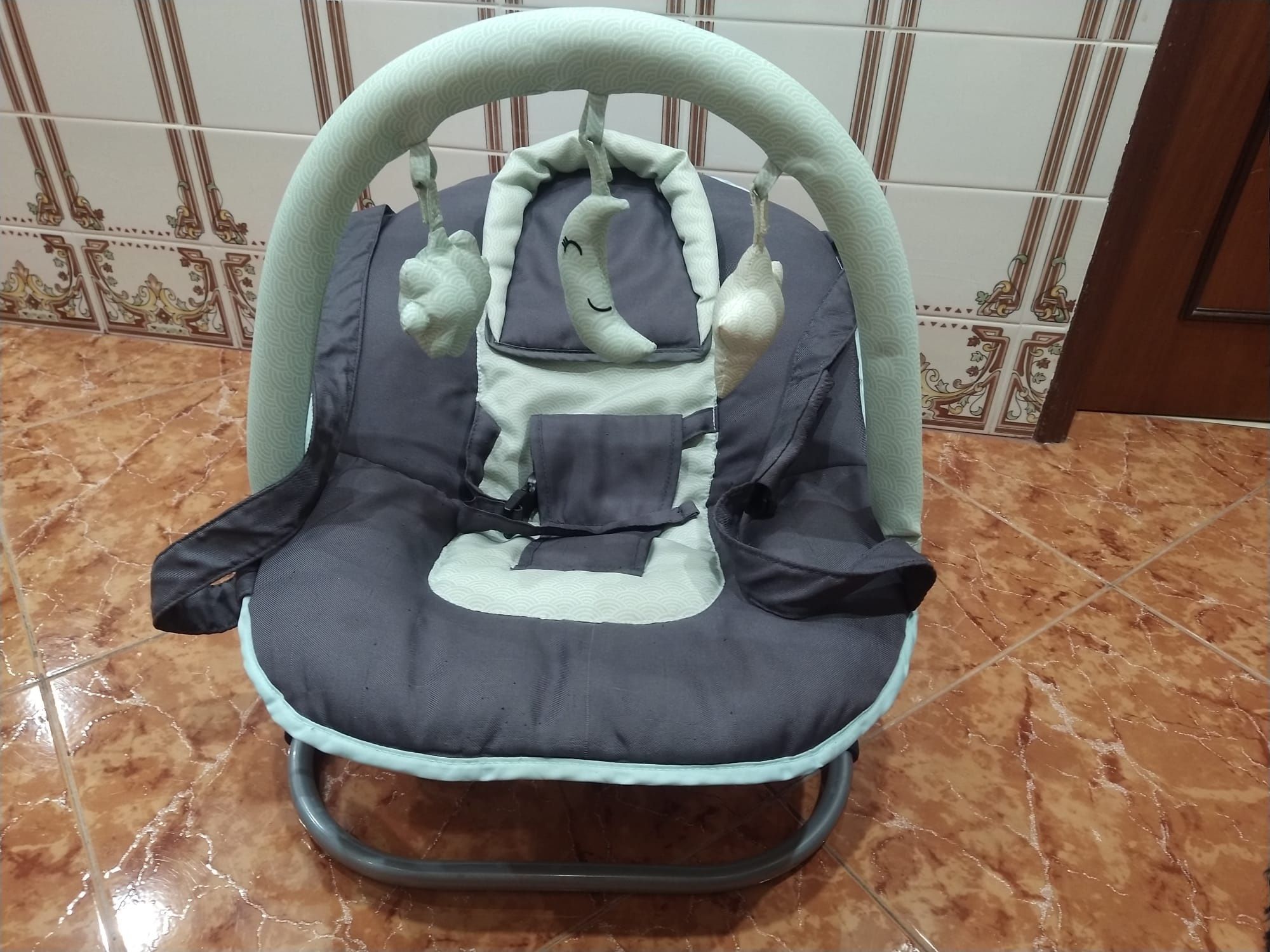 Espreguiçadeira para bebé casa quarto apartamento vivenda carro.
