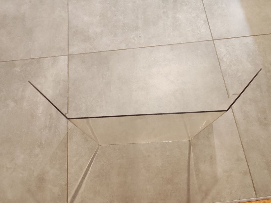 Szyba ognioodporna do kominka gięta