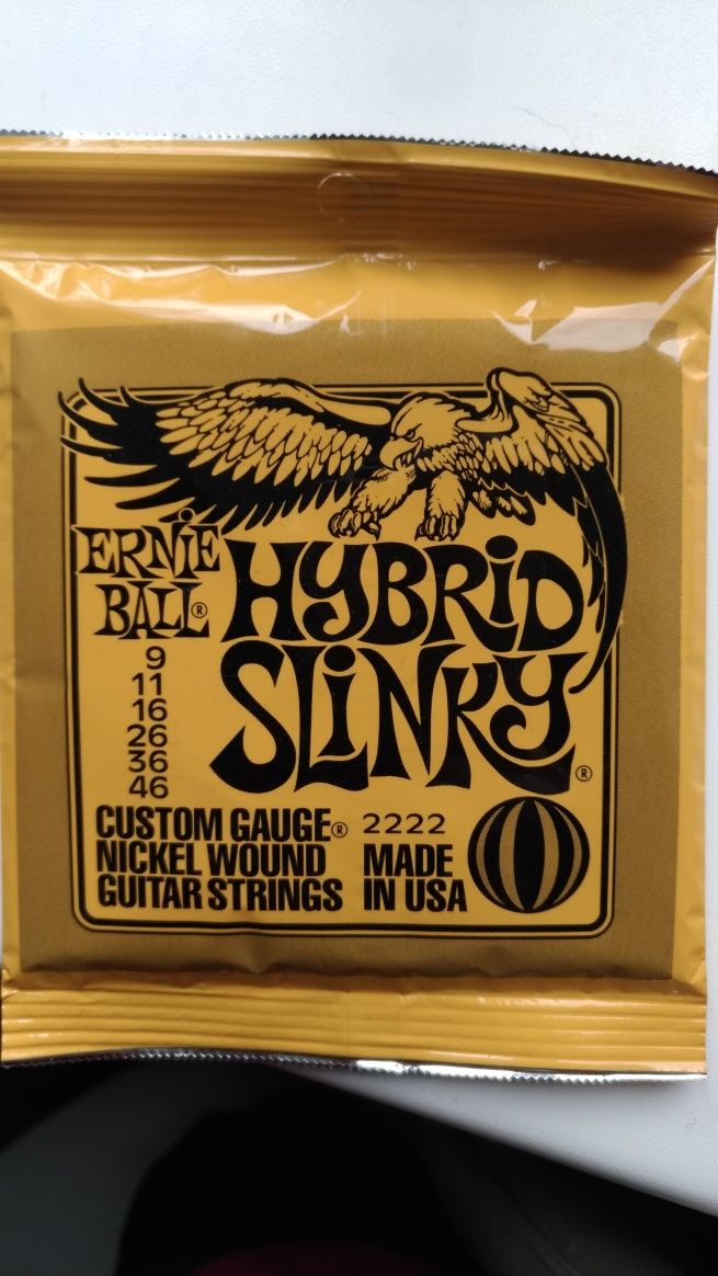 Струны электрогитара Ernie Ball Hybrid Slinky 9 - 46 2222 обмен