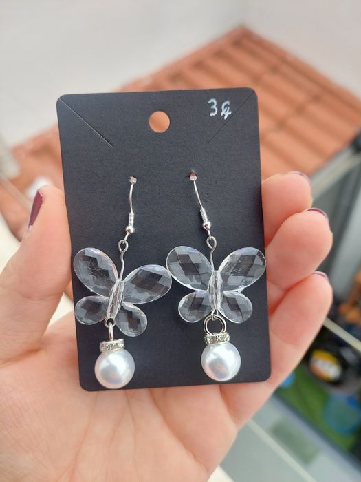 Brincos de borboletas