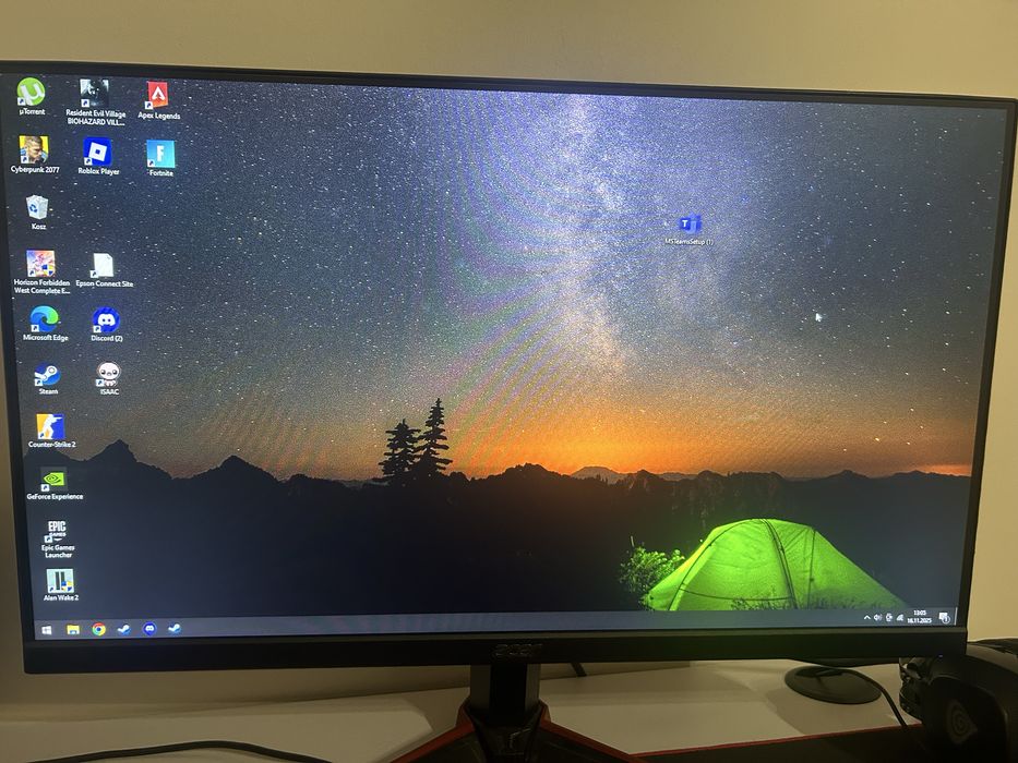 Komputer Gamingowy z procesroem oraz pełnym wyposażeniem