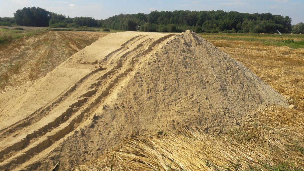 Kamień kliniec tłuczeń, piasek żwir wapno nawozowe, ziemia. TRANSPORT