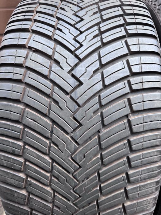 J Nowe opony wielosezon 255/40/20 Pirelli Scorpion 2 2szt. 2024r Volvo