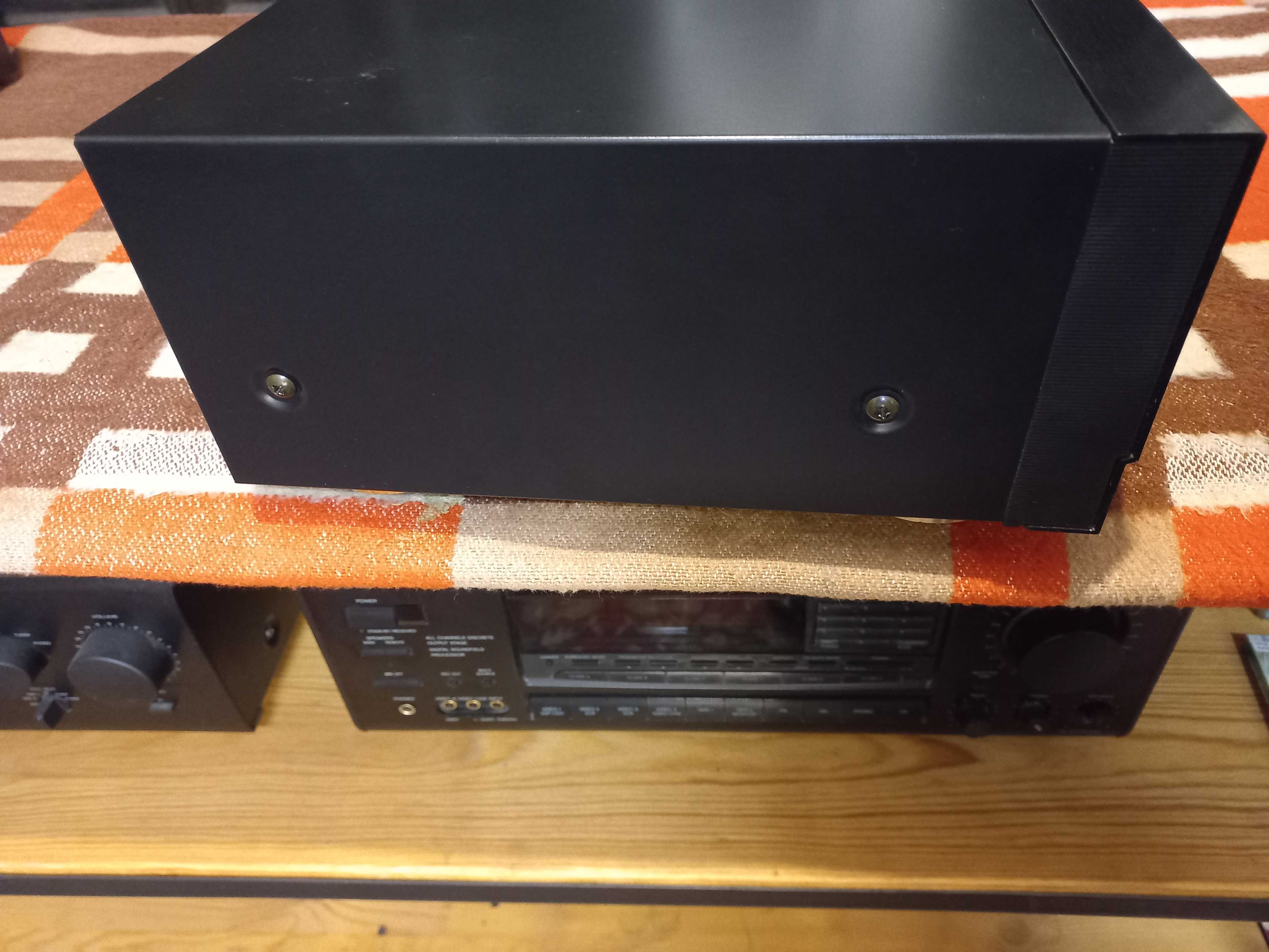 magnetofon denon DRM 700 A