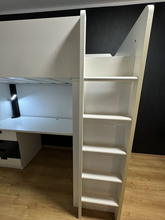 Zestaw łóżko piętrowe z biurkiem, szafką, półkami i szufladami