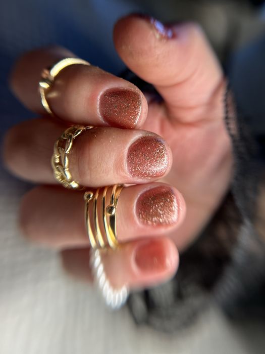 Stylizacja paznokci z dojazdem