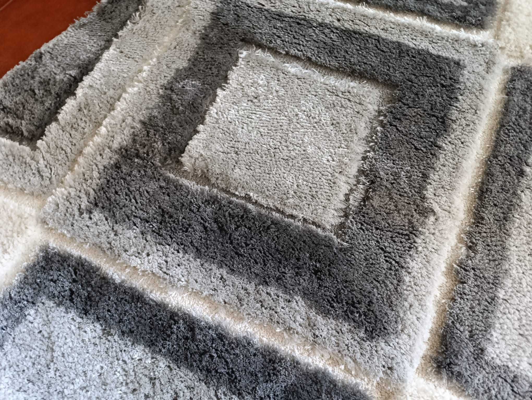 Conjunto de 3 tapetes como novos