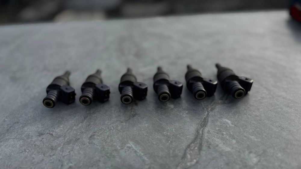 Форсунки БМВ Е39 М54 3.0i Siemens бмв форсунка е39 м54 3.0 Шрот BMW