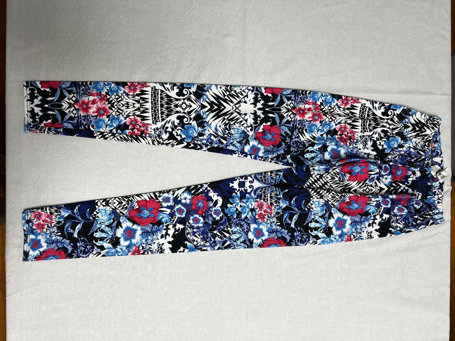 Leggins, marca Calzedonia, tamanho S/M