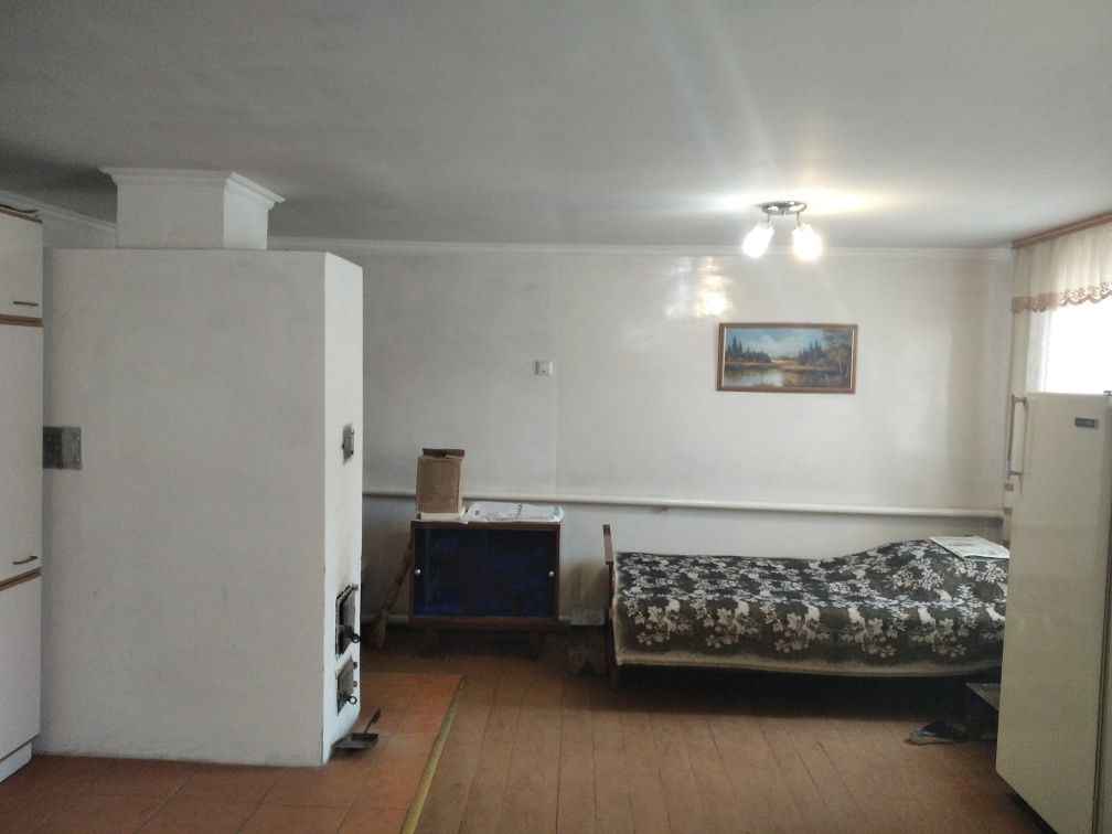 Бортничи. Центр. Продам ухоженный дом.