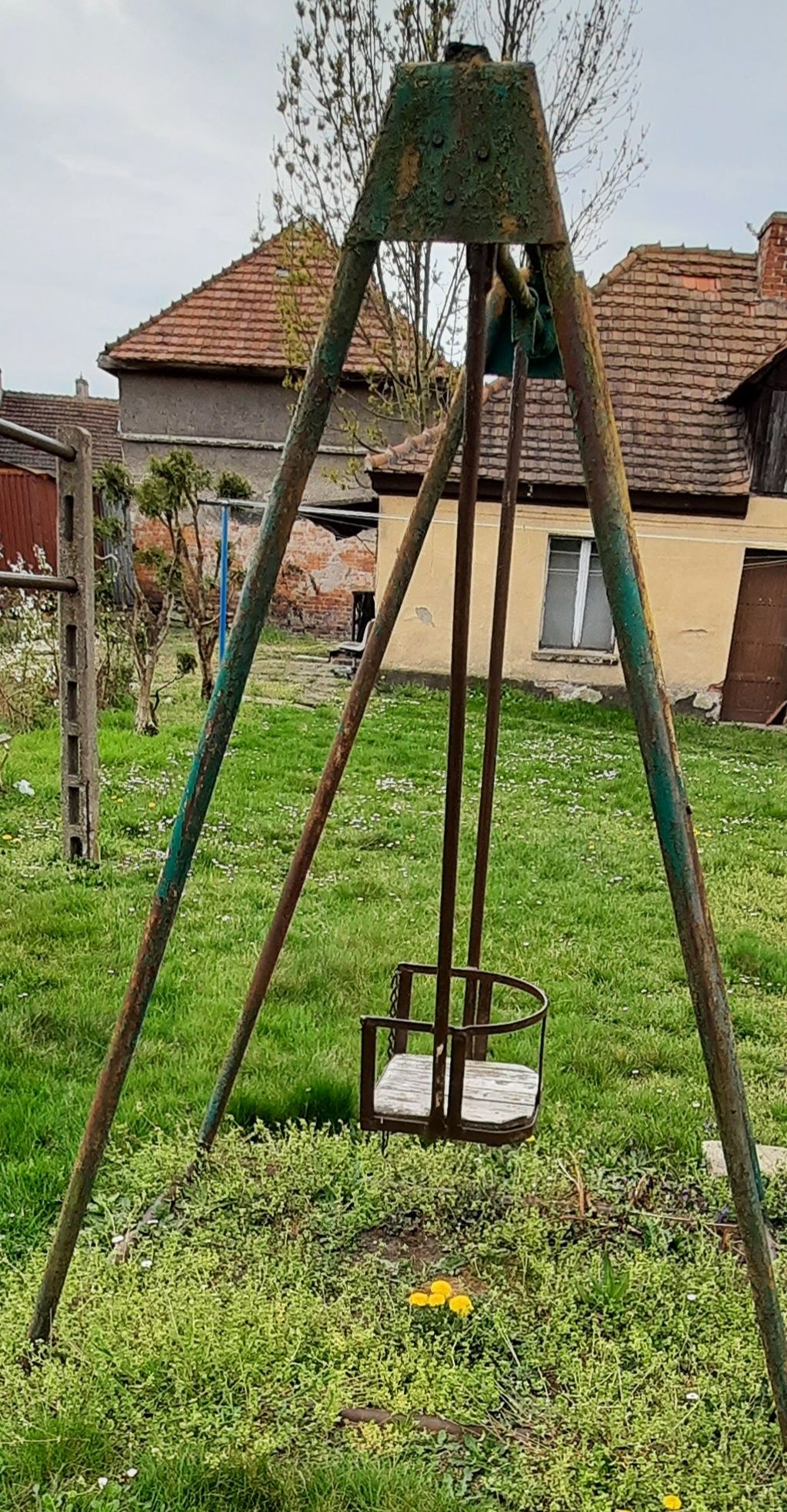 Huśtawka ogrodowa