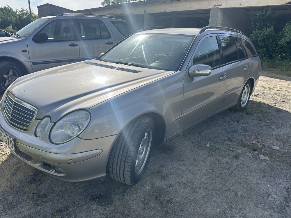 Розборка шрот Мерседес Mercedes w e 211 Rest