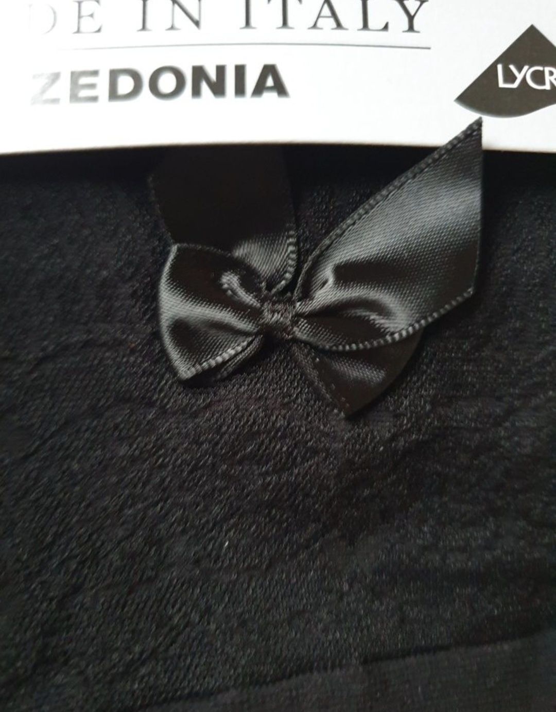 Skarpety Calzedonia czarne z kokardkami one size