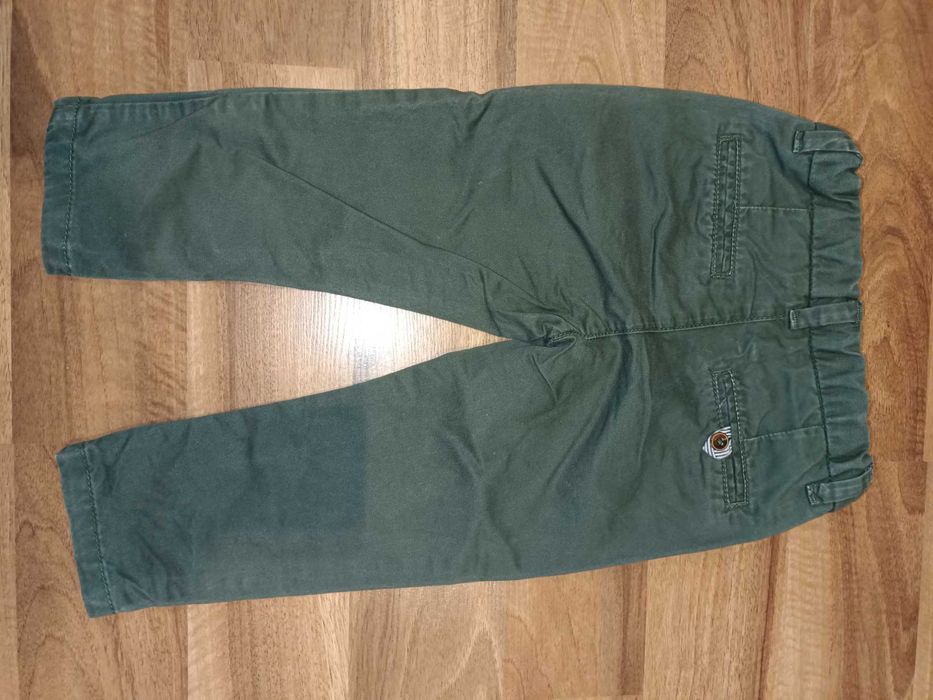 Spodnie ciemnozielone r.86 Reserved