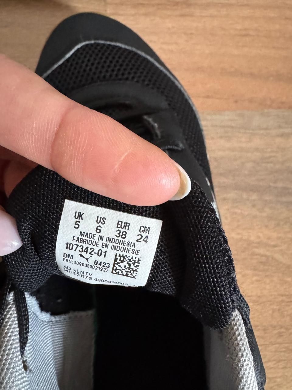 Взуття Puma 38 розмір