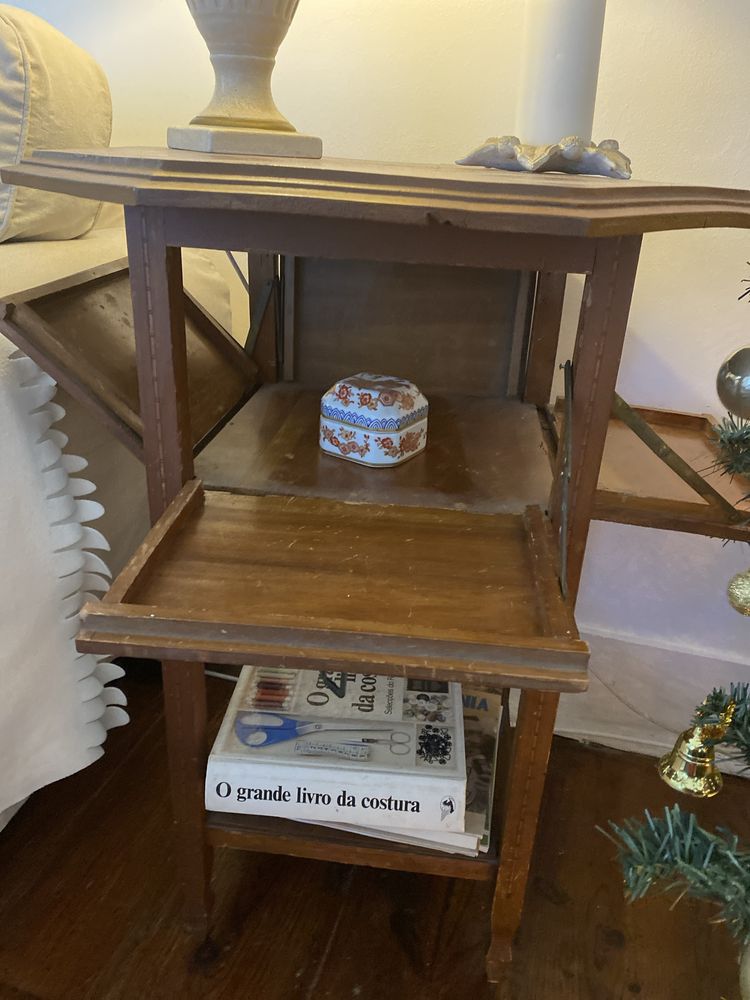 Mesa de apoio antiga