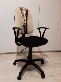 Krzesło obrotowe biurkowe