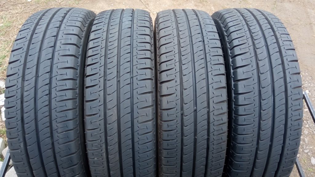 215/75/16c Michelin