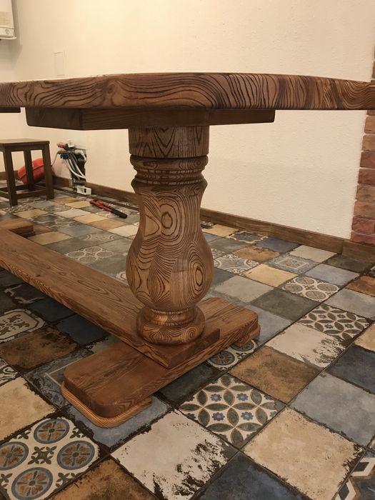 Двери,  мебель, под заказ из массива дерева