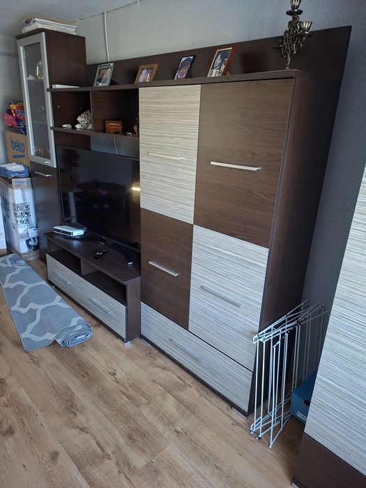 Meblościanka z szafą