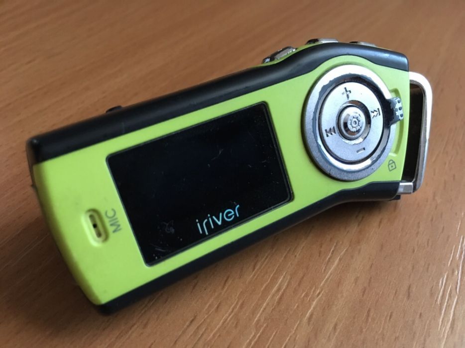 Музыкальный плеер iRiver T10 1Gb Lime Green