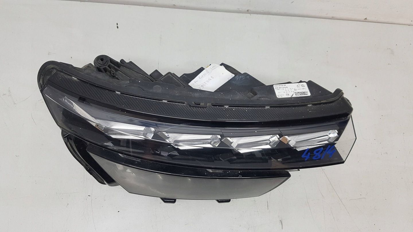 SKODA KAMIQ 18- LAMPA PRAWY PRZÓD EU