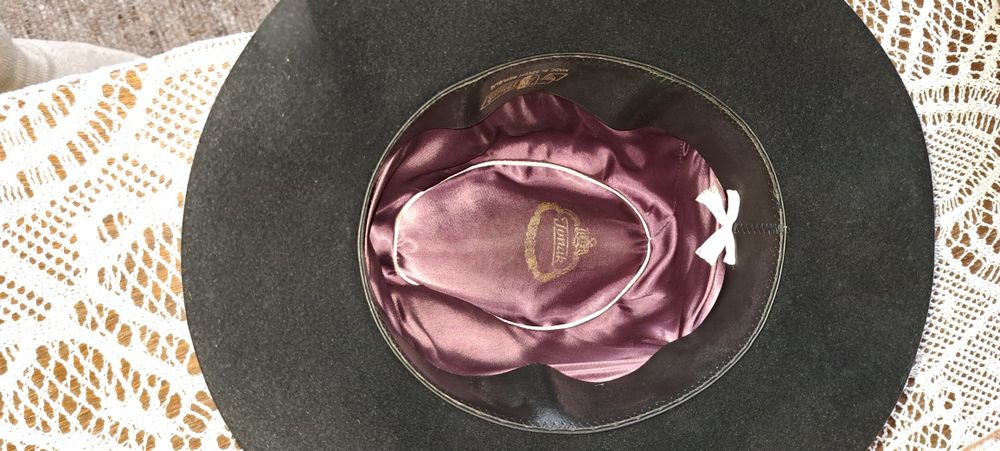 Kapelusz Tonak welurowy czarny męski