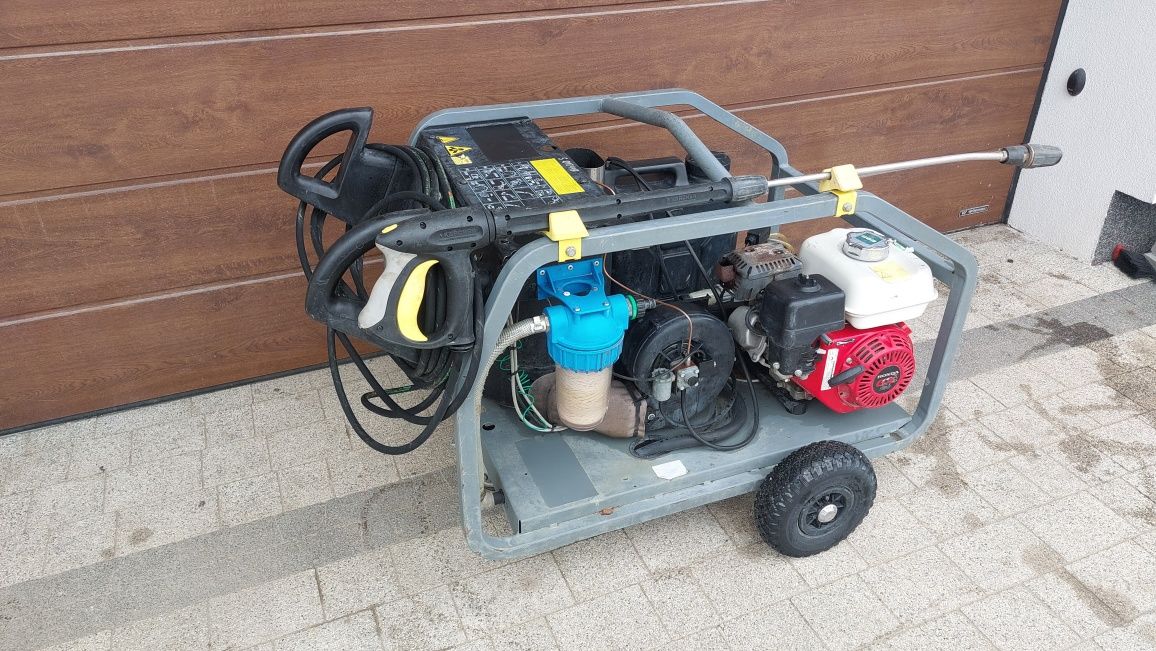 Myjka ciśnieniowa spalinowa Karcher HDS 801 B ciepłowodna