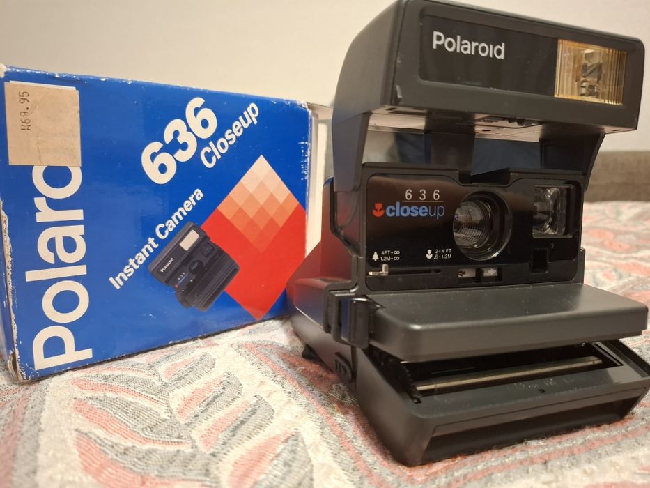 Фотоапарат Полароїд 636