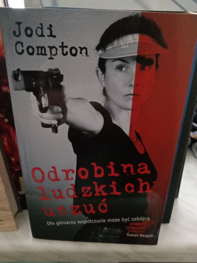 Odrobina ludzkich uczuć , Jodi Compton.