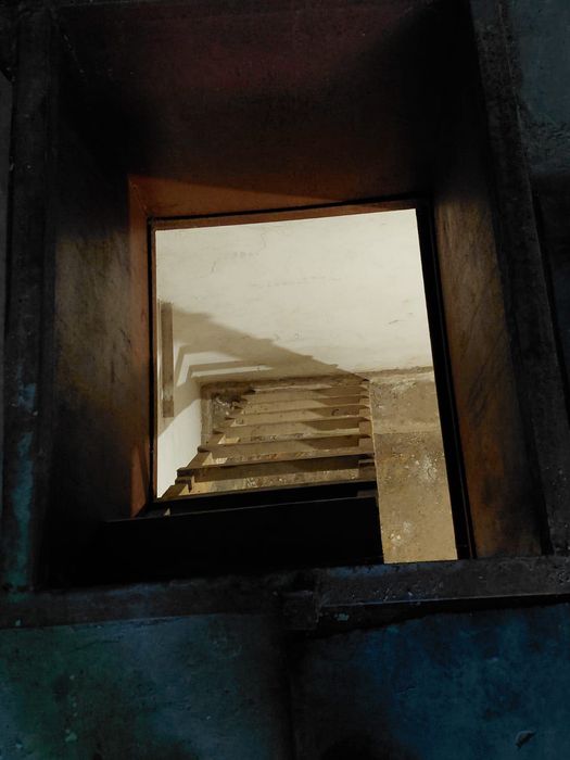 Продам гараж лазурний