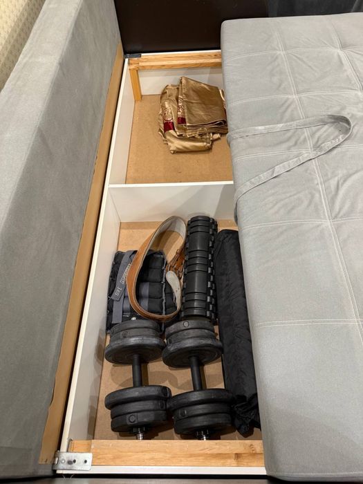 Продам диван 160/200 в відмінному стані