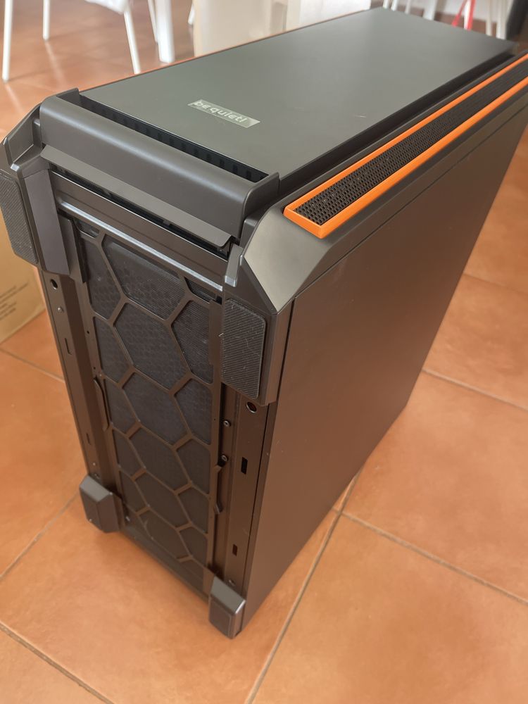 Gabinete caixa para computador SILENT BASE 601