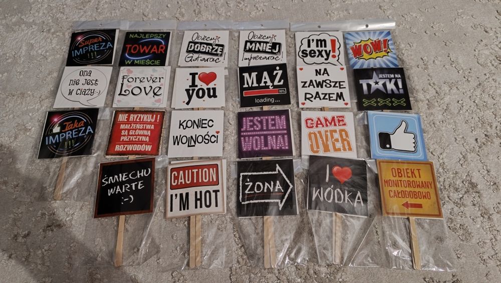 Akcesoria/Tabliczki do fotobudki - nowe