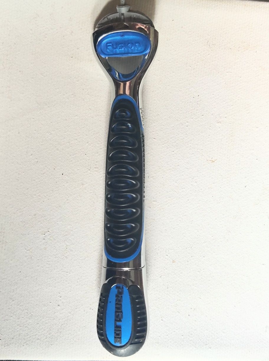 Станок для гоління Gillette