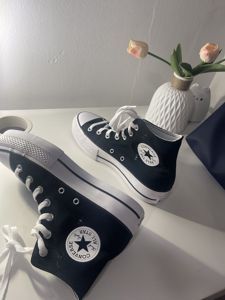 Converse Novo Chuck-Taylor