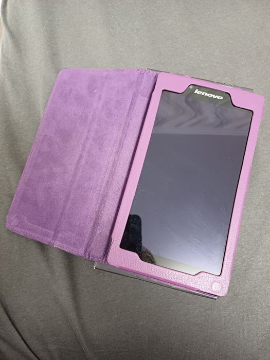 Планшет Lenovo TAB 2 A7 +чехол