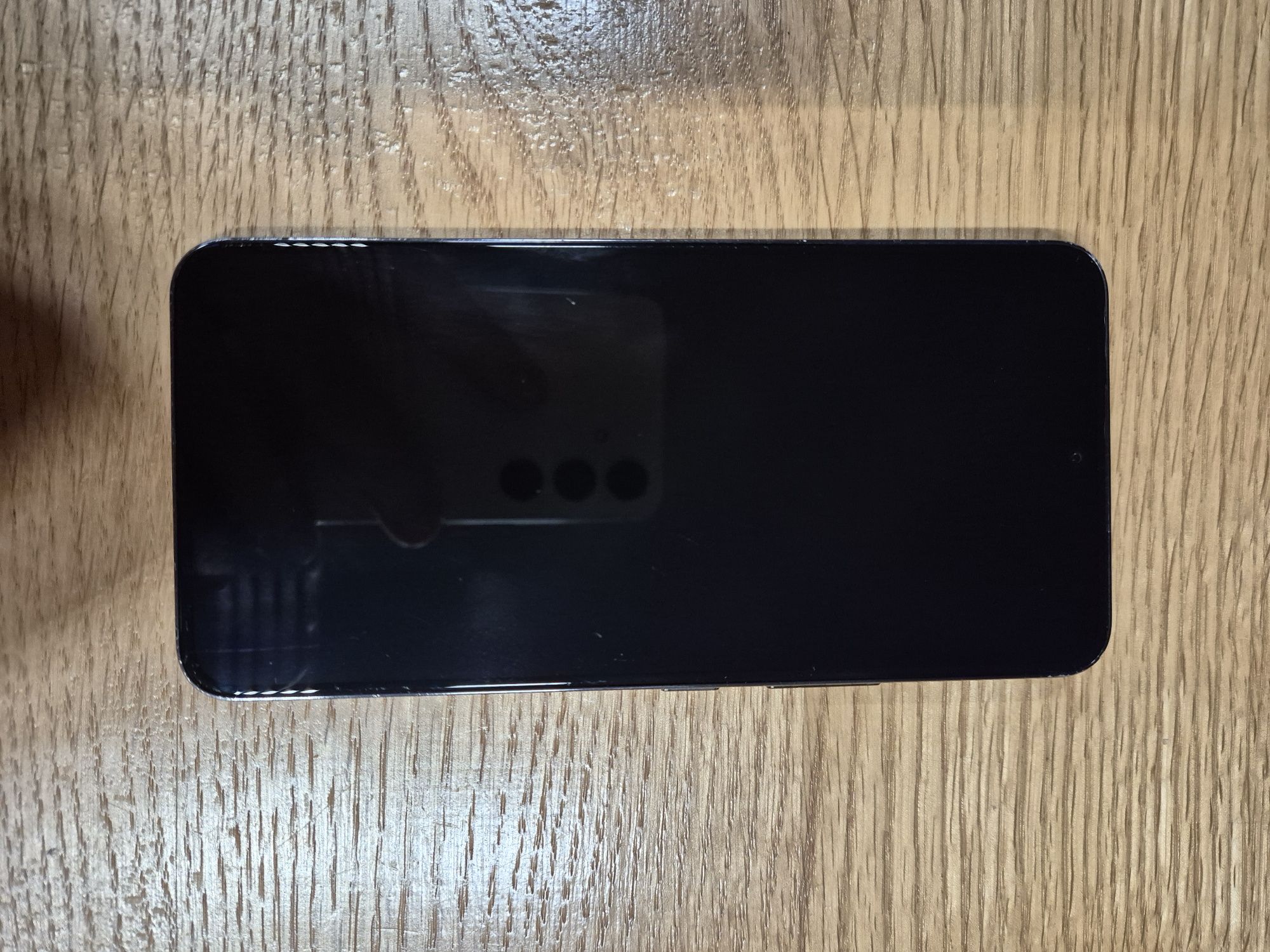 Samsung s22 8/128gb