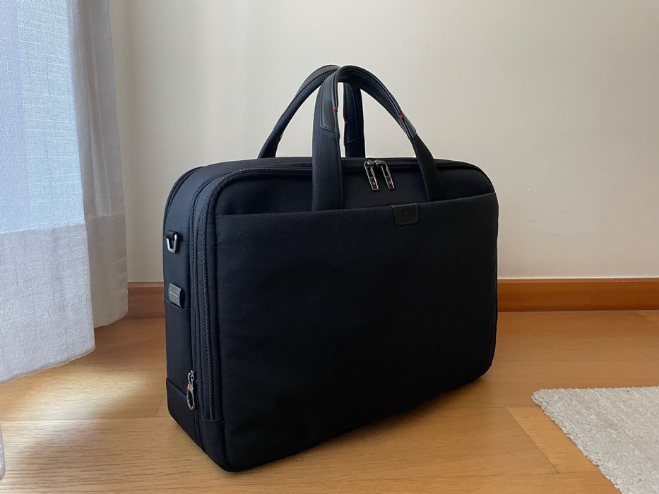 Samsonite Pro-DLX 5 Laptop 17.3