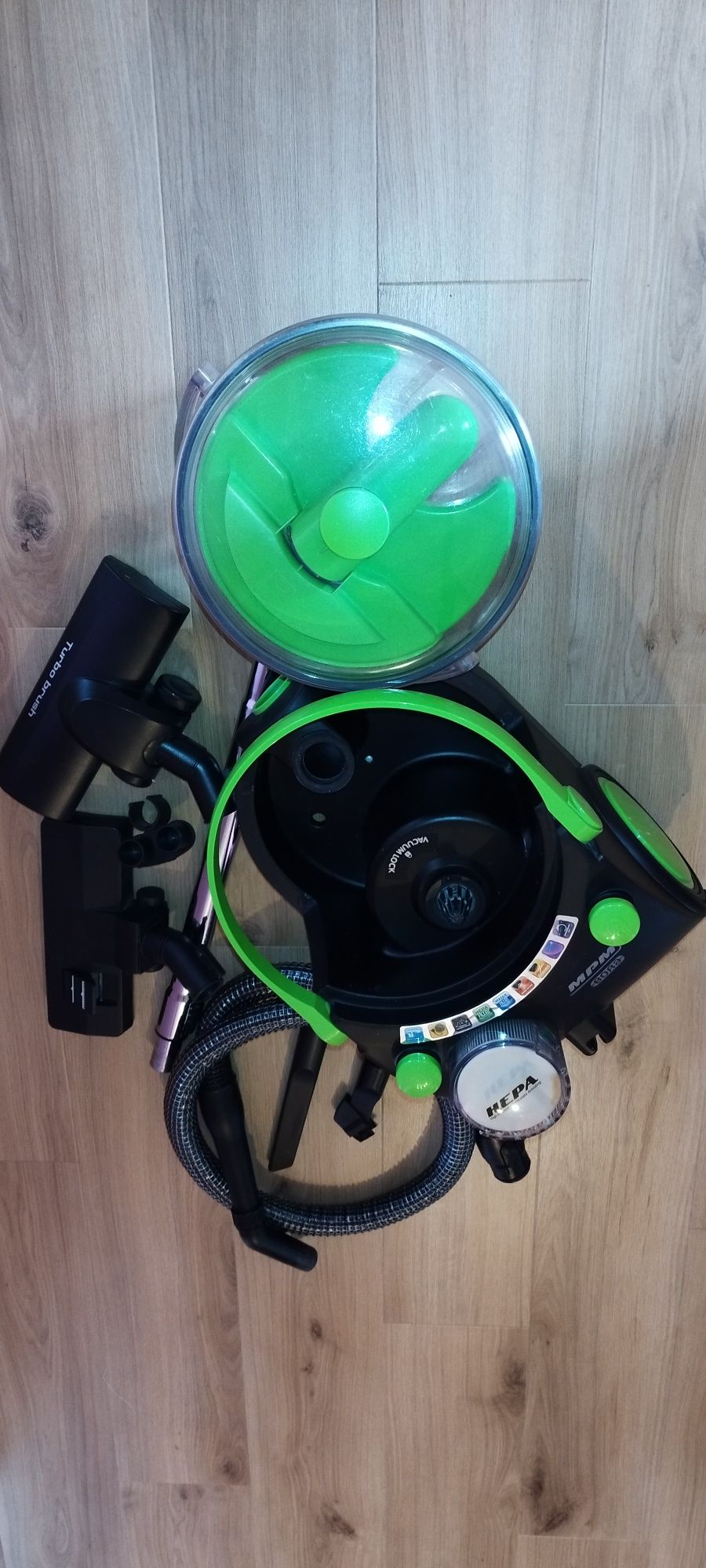 Odkurzacz MPM z filtrem HEPA jak nowy