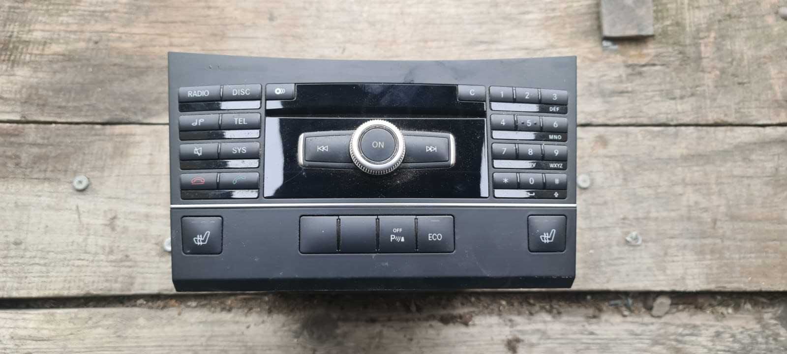 Radio Mercedes W212 W218 W204 W207 Comand