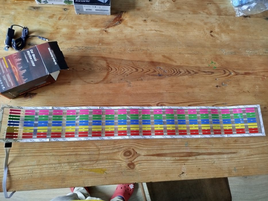 LED Equalizer Graficzny - Reaguje na Muzykę! Samochodowy